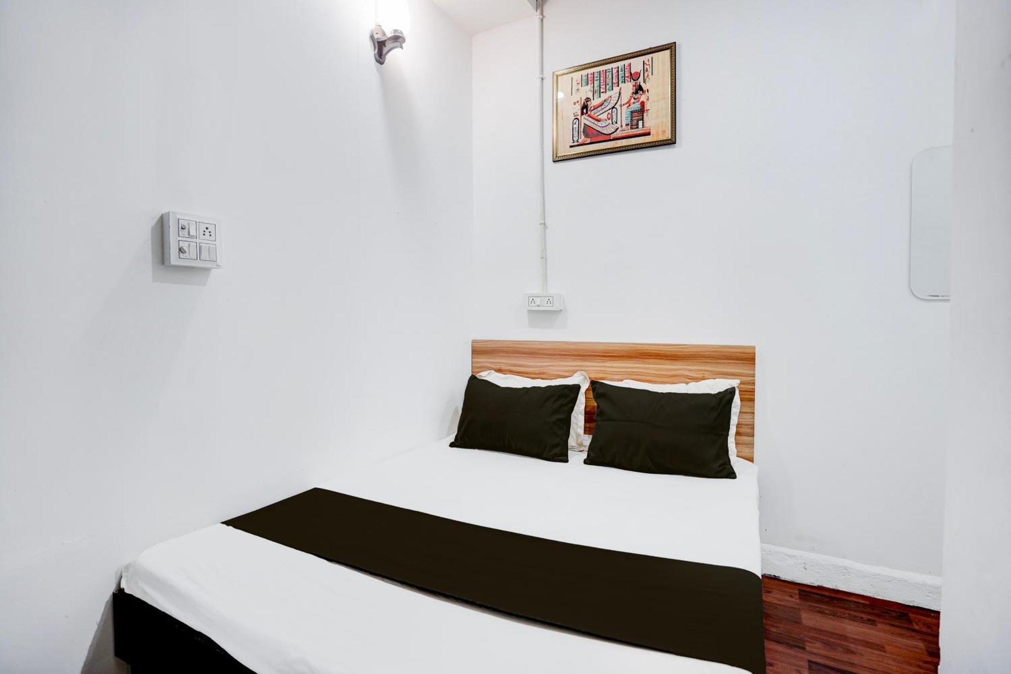 Hotel O Le Empire Stay House นิวเดลี ภายนอก รูปภาพ