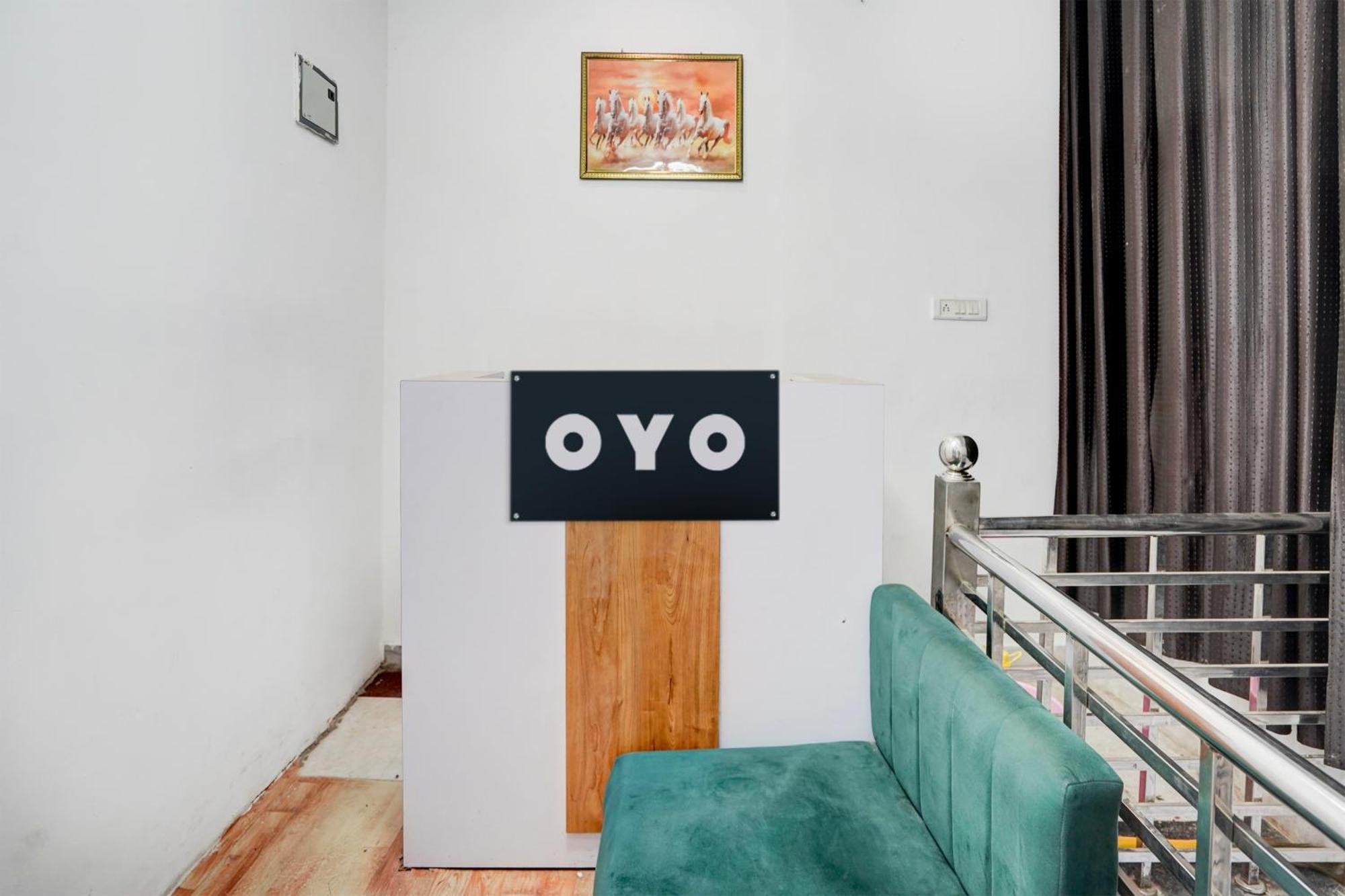Hotel O Le Empire Stay House นิวเดลี ภายนอก รูปภาพ