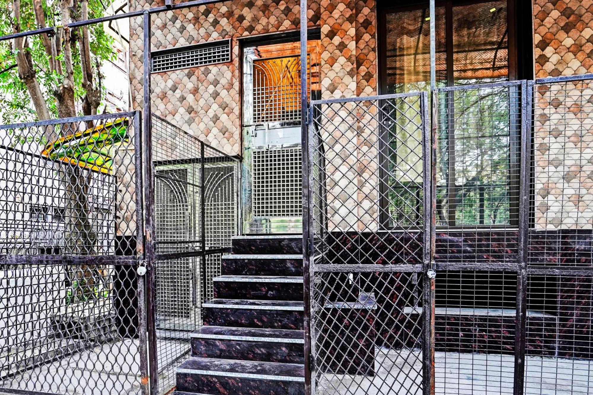 Hotel O Le Empire Stay House นิวเดลี ภายนอก รูปภาพ