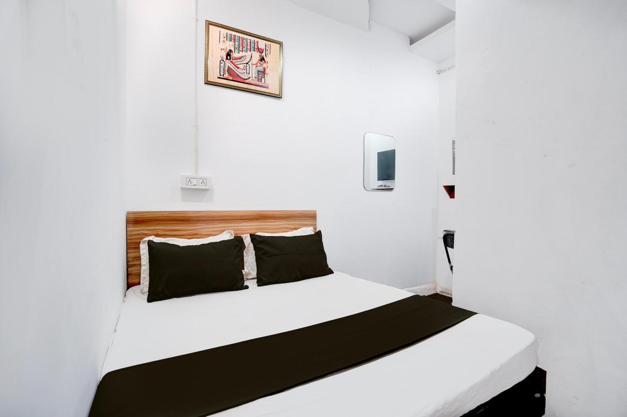 Hotel O Le Empire Stay House นิวเดลี ภายนอก รูปภาพ